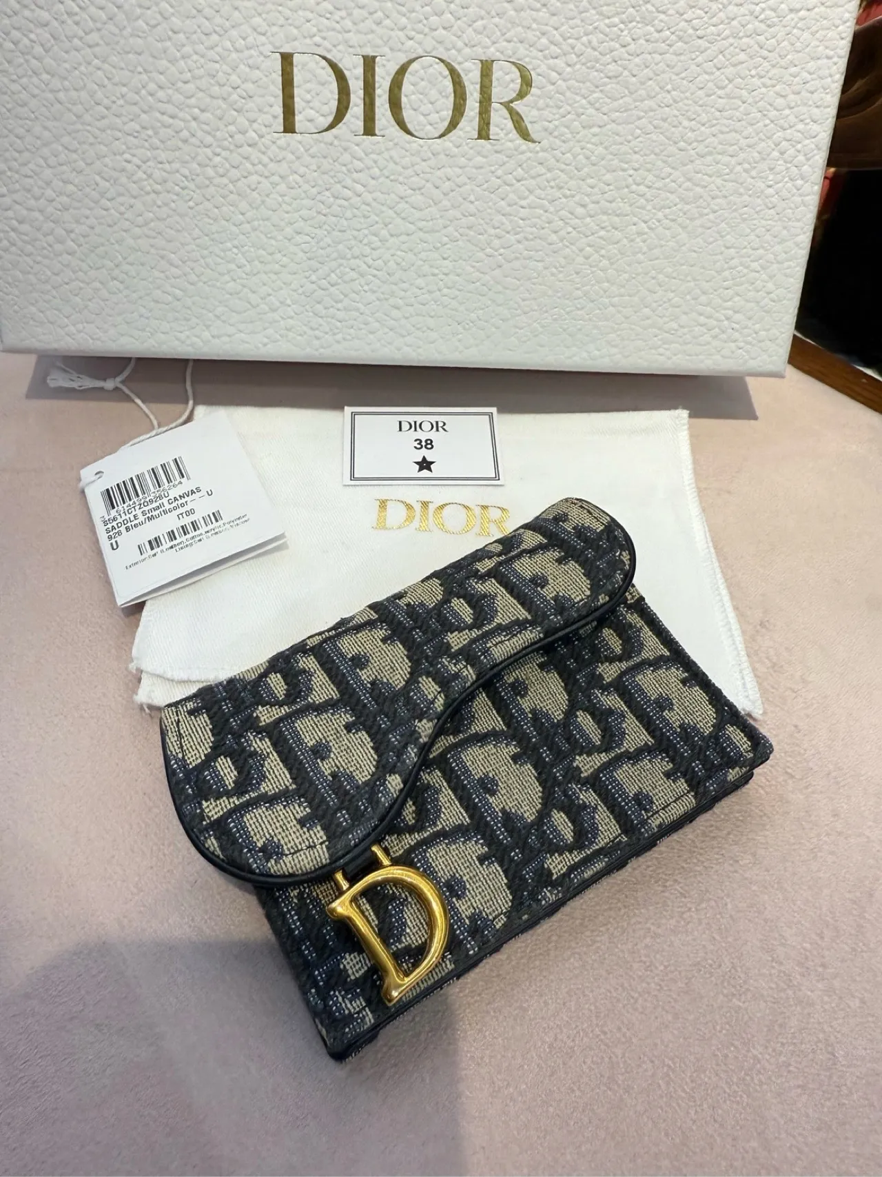 Second-hand gold-plated vintage wallet and card holder