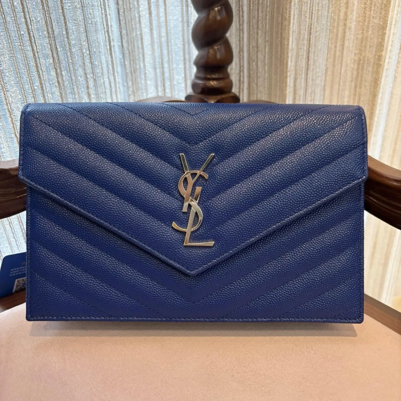 Second-hand blue and silver envelope mini crossbody bag